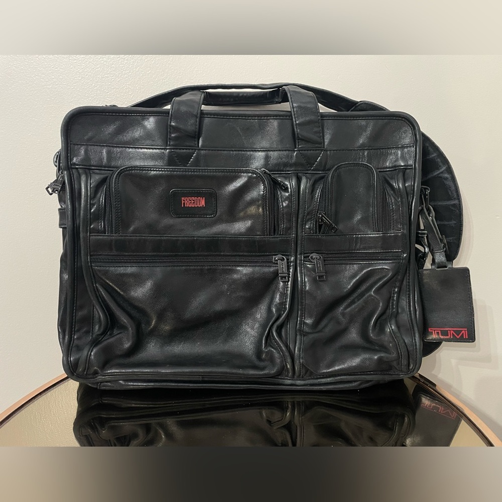 Tumi Leather Expandable Organizer Laptop Briefcase Messenger Bag